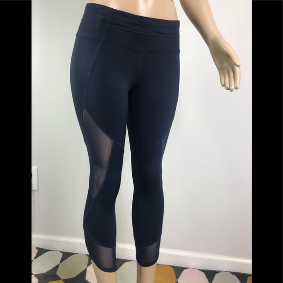 🏃🏽♀️Beautiful Athleta Blue Leggings Small - Picture 2 of 8